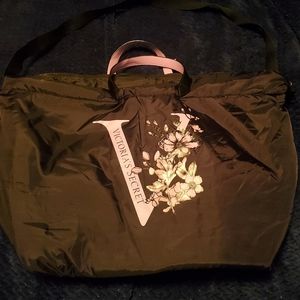 Large Victoria's Secret Puffy Bag